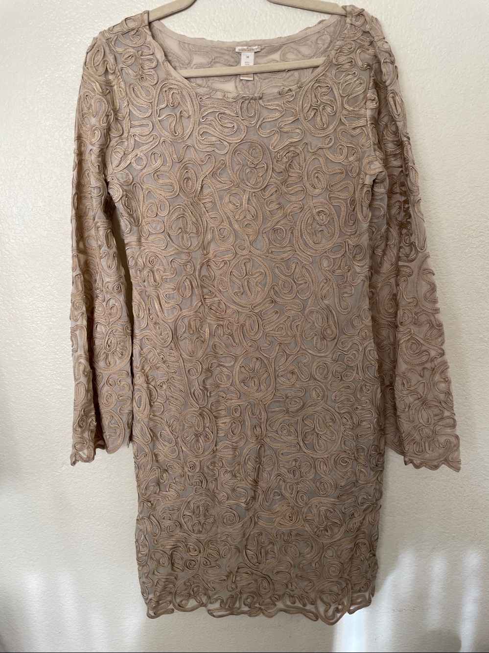 Sundance Beige Swirl Lace Dress